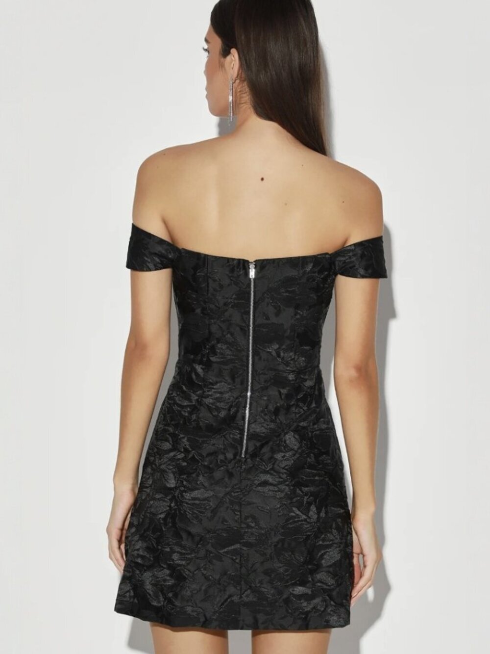 Lulus You're All Heart Black Jacquard Satin Off-The-Shoulder Dress NWT - Picture 4 of 9